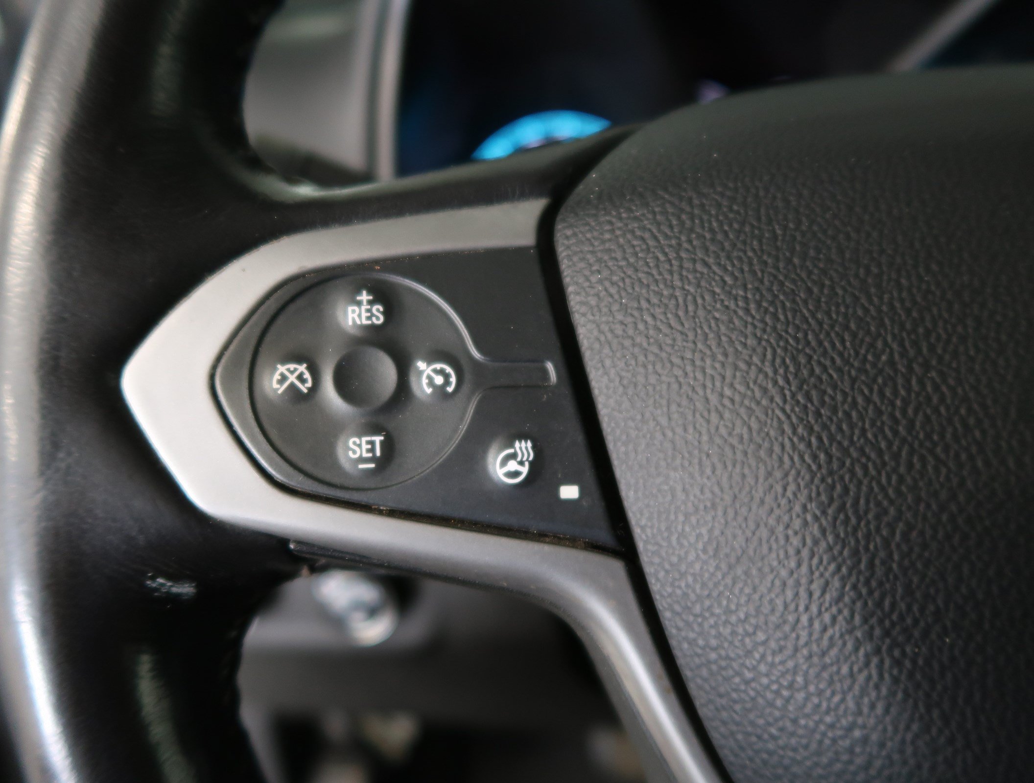 Used 2019 Chevrolet Colorado LT w/ Luxury Package, Chrome AWD/4WD image 20