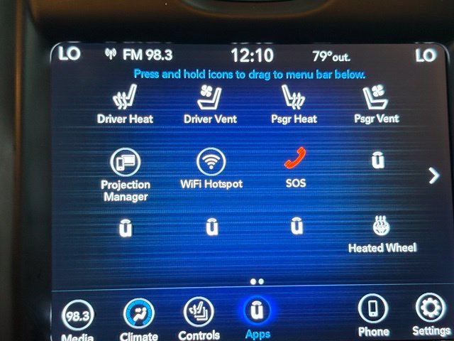 Used 2018 Chrysler 300 Limited AWD/4WD image 23