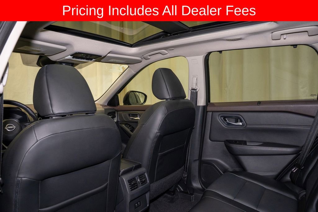 Used 2022 Nissan Rogue SV w/ SV Premium Package FWD image 10