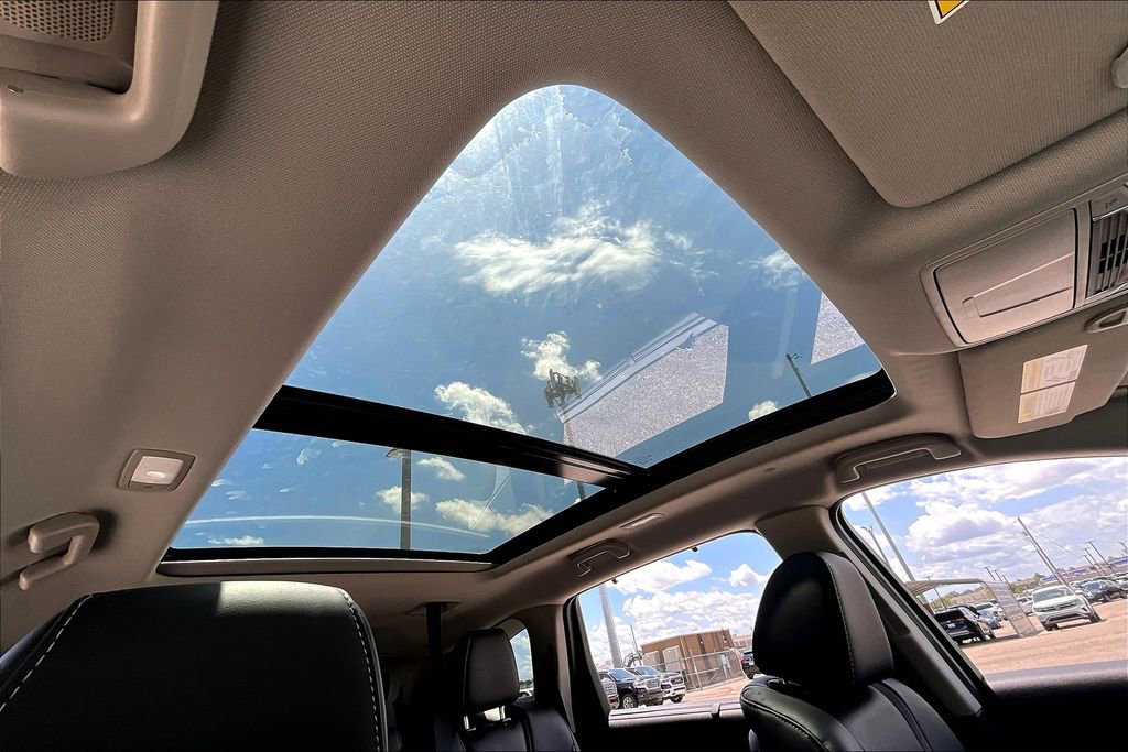 Used 2024 Acura MDX SH-AWD w/ Technology Package image 24