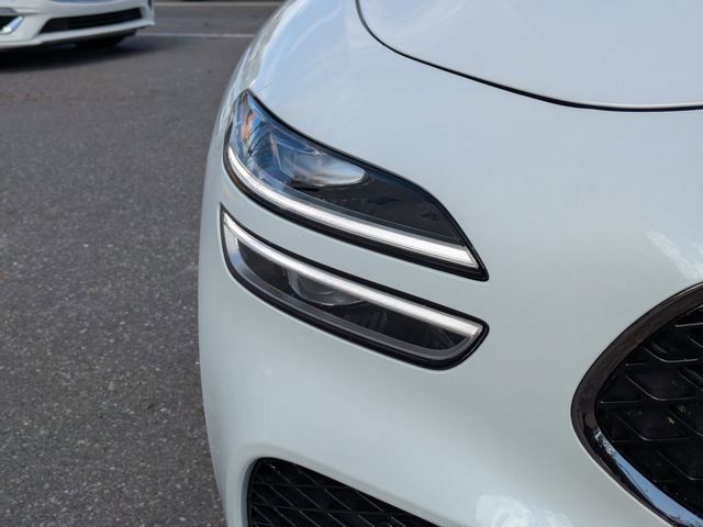 Used 2022 Genesis G70 3.3T w/ Sport Prestige Package image 8