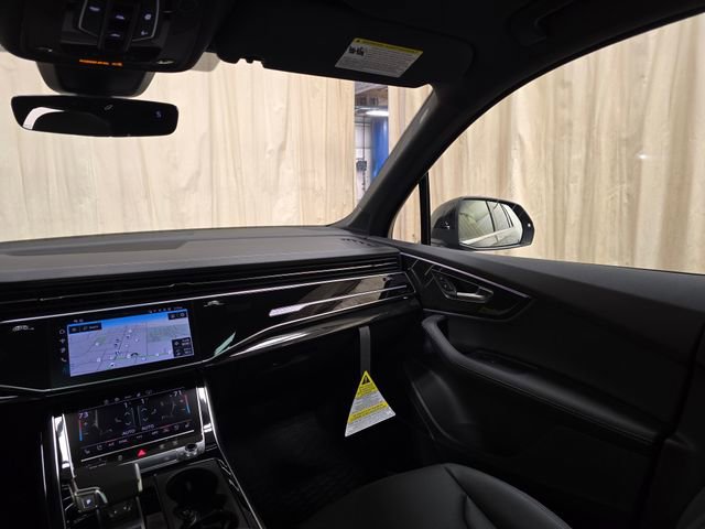 Used 2026 Audi Q7 3.0T Premium Plus w/ Premium Plus Package image 30