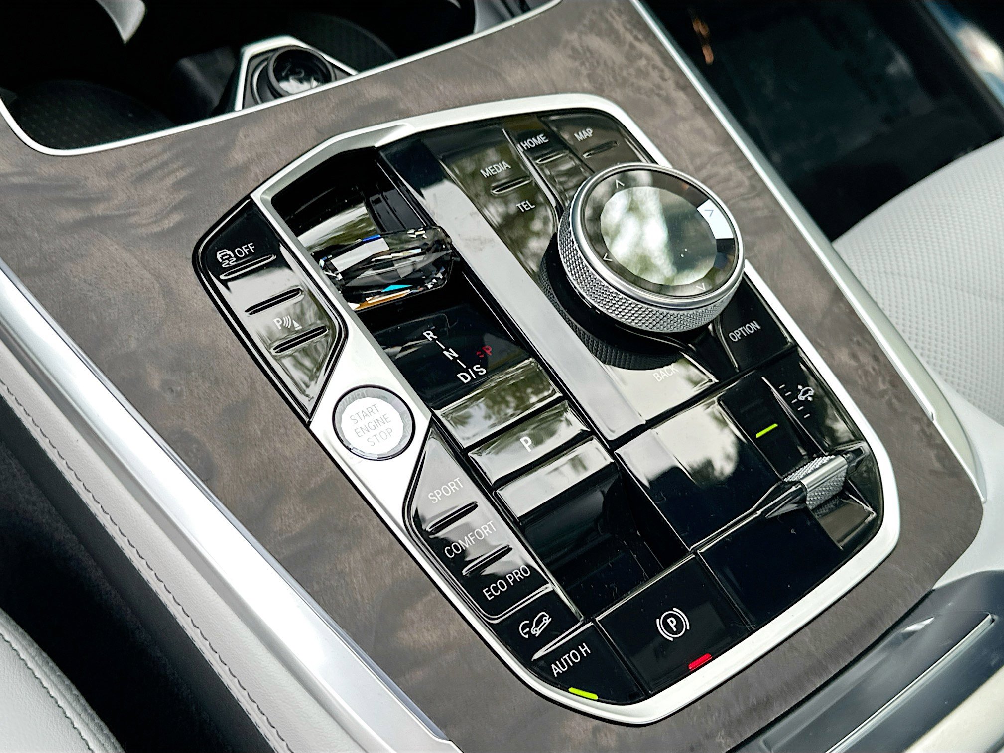 New 2026 BMW X7 xDrive40i w/ M Sport Package image 14