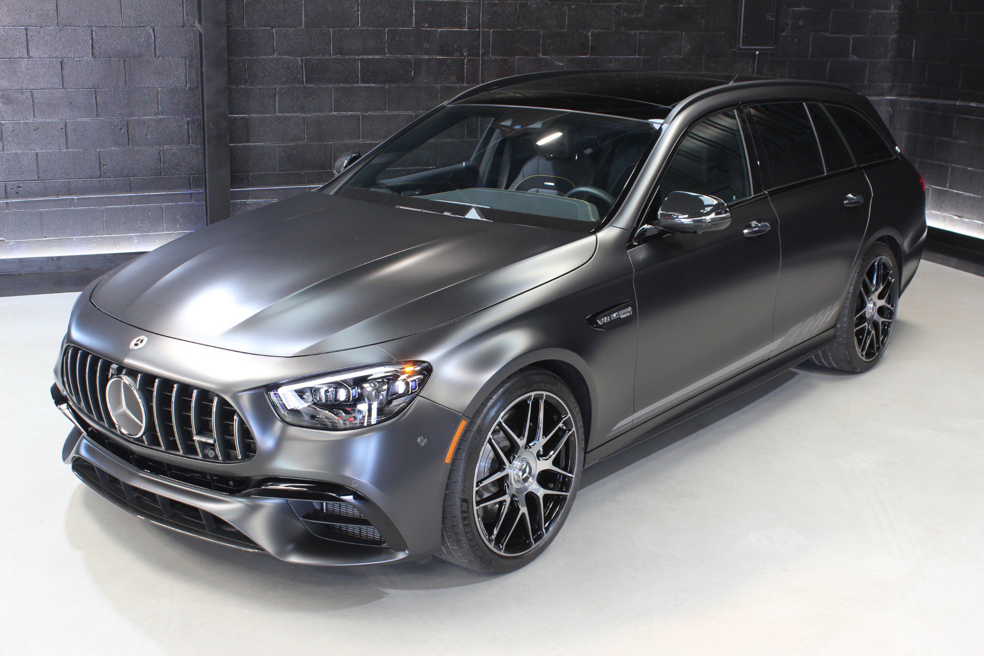 Used 2023 Mercedes-Benz E 63 AMG S image 5