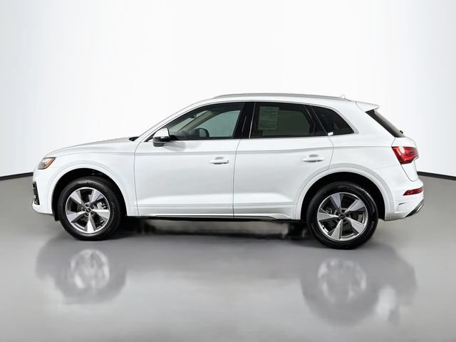 Used 2023 Audi Q5 2.0T Premium w/ Convenience Package AWD/4WD image 4