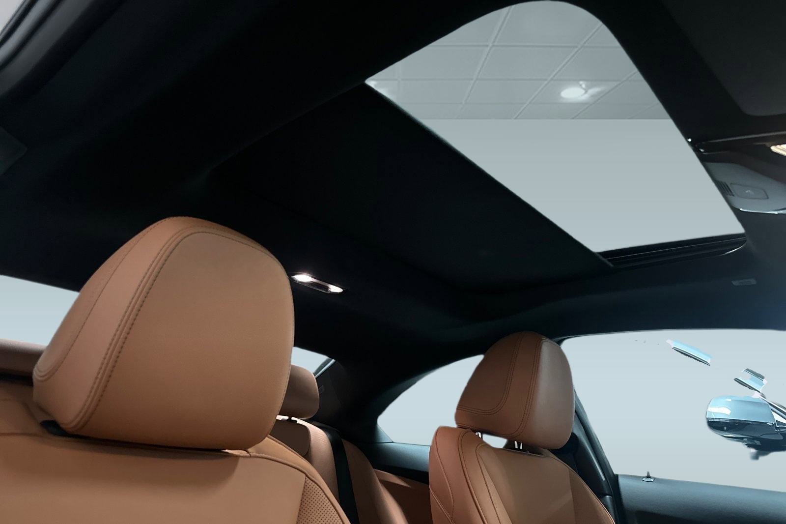 Used 2025 BMW 230i Coupe w/ M Sport Package image 13