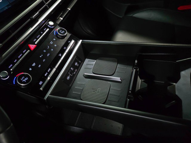 Used 2025 Hyundai Santa Fe SEL image 30