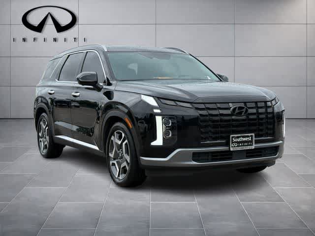 Used 2024 Hyundai Palisade Limited FWD image 3