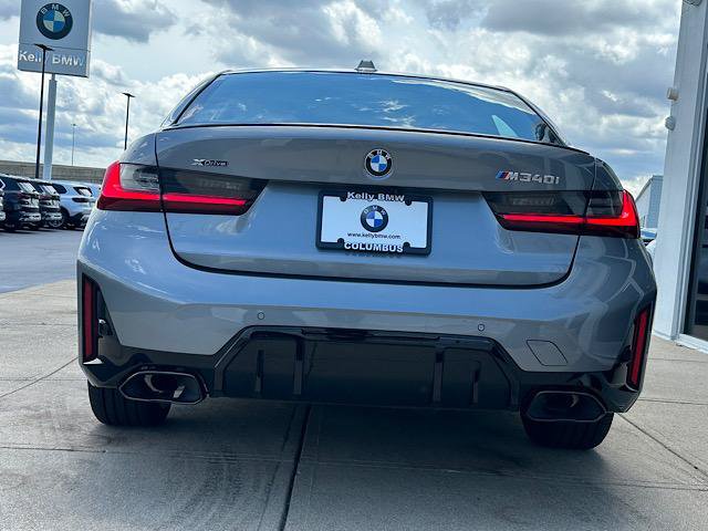 Used 2026 BMW M340i xDrive w/ Premium Package AWD/4WD image 8