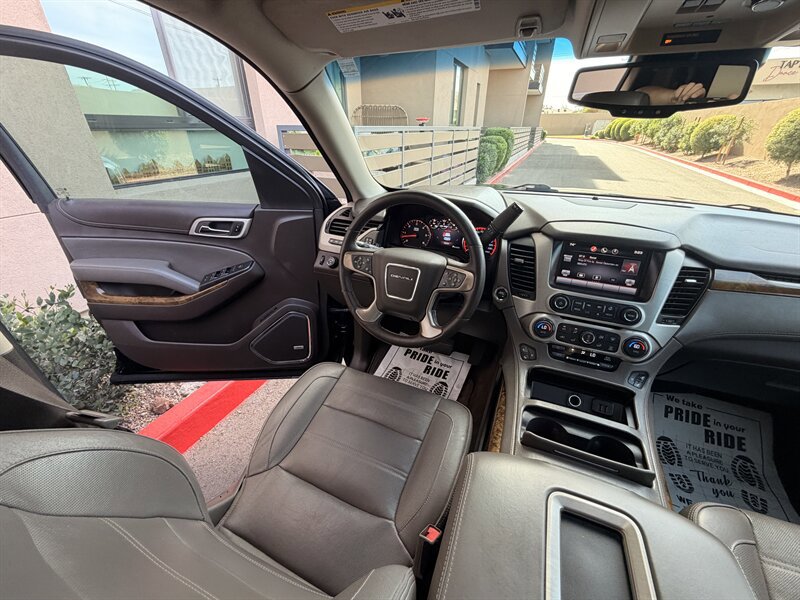 Used 2015 GMC Yukon XL Denali w/ Touring Package AWD/4WD image 23