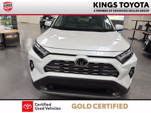 Used 2023 Toyota RAV4 Limited w/ Limited Grade Weather Package AWD/4WD image 3