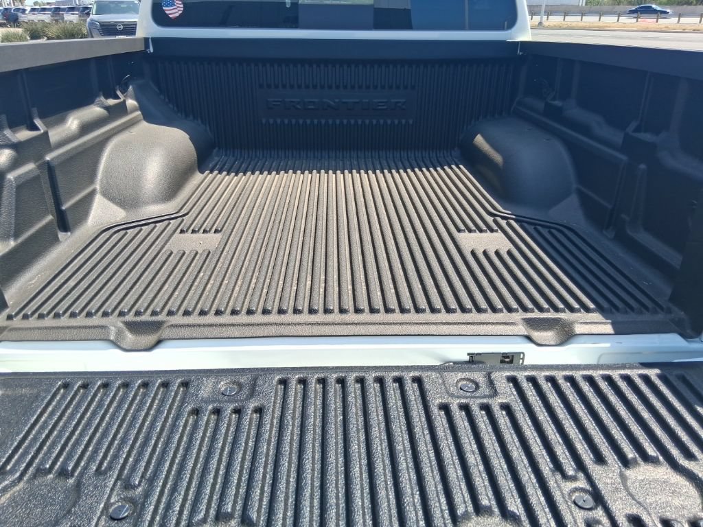 New 2026 Nissan Frontier SV w/ Tow Package RWD image 6