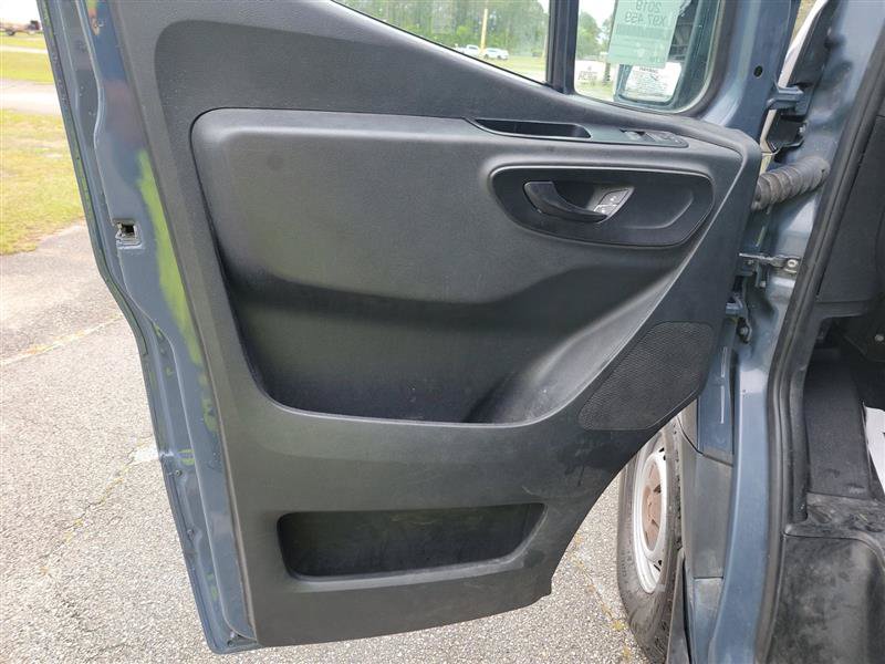 Used 2019 Mercedes-Benz Sprinter 170 image 9