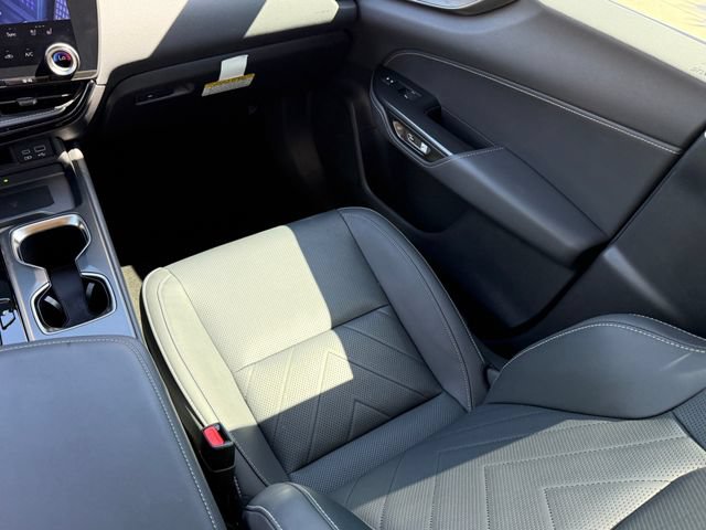 Used 2022 Lexus NX 350h AWD w/ Vision Package image 27