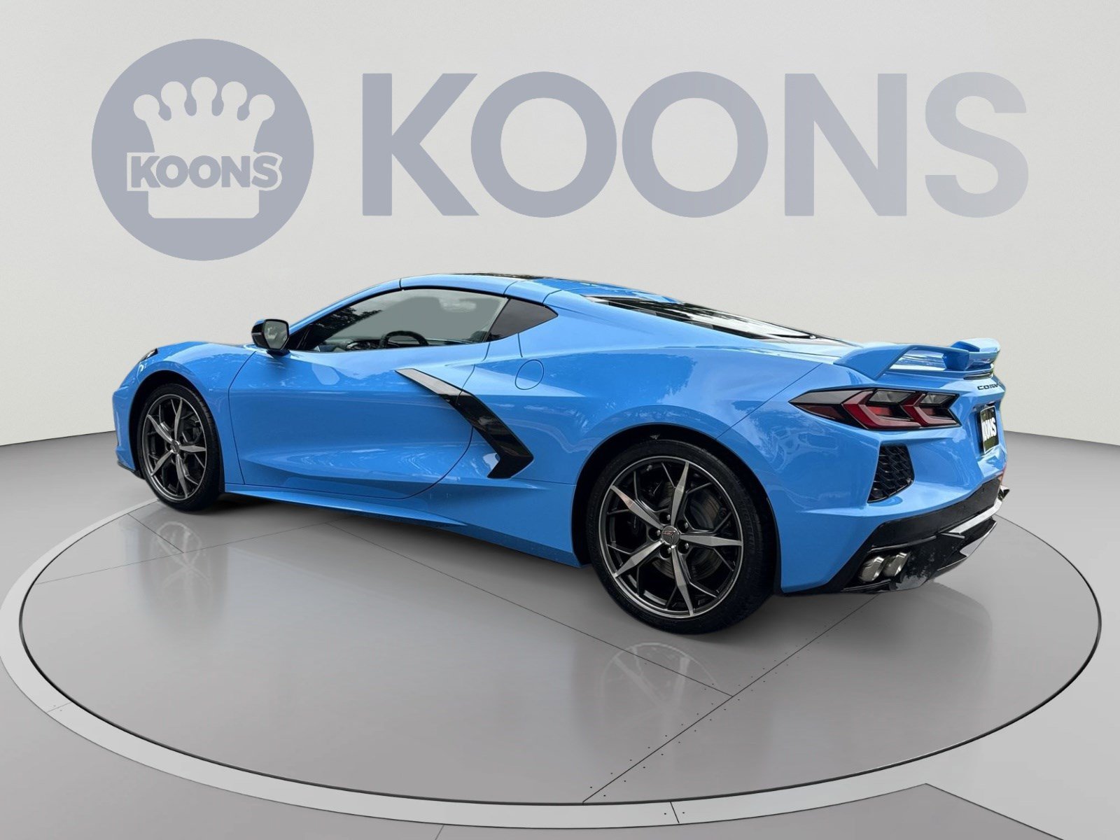 Used 2022 Chevrolet Corvette Stingray Premium Cpe w/ Z51 Performance Package RWD image 4