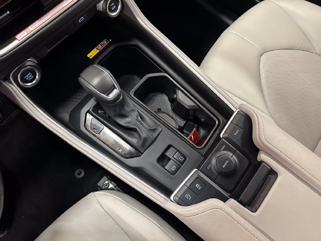 Certified 2025 Toyota Grand Highlander FWD image 24