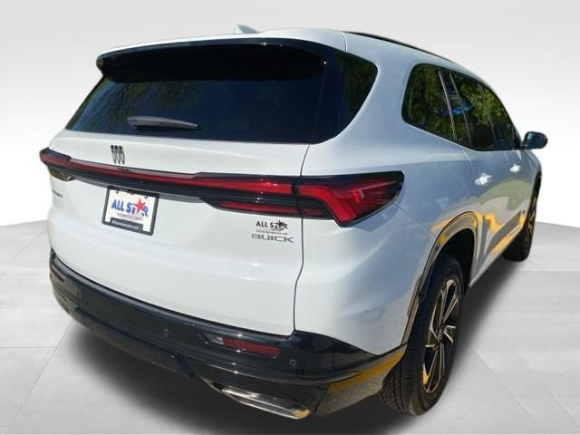 Used 2025 Buick Enclave Sport Touring image 8