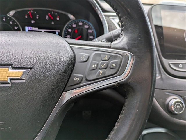 Used 2017 Chevrolet Malibu LT image 28