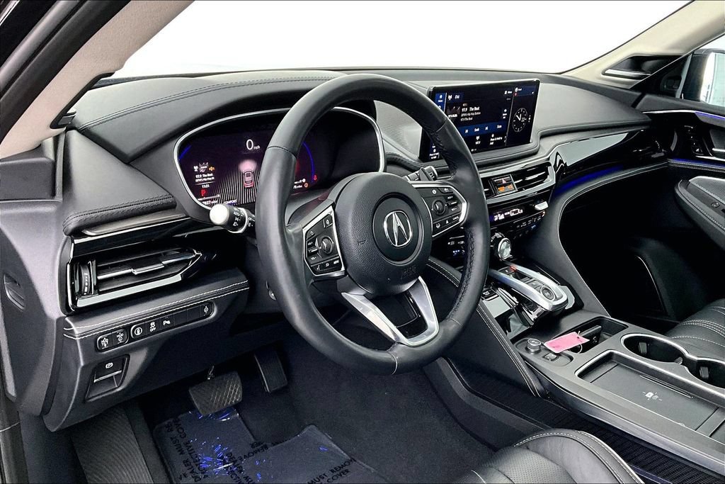 Certified 2025 Acura MDX SH-AWD w/ Advance Package image 17