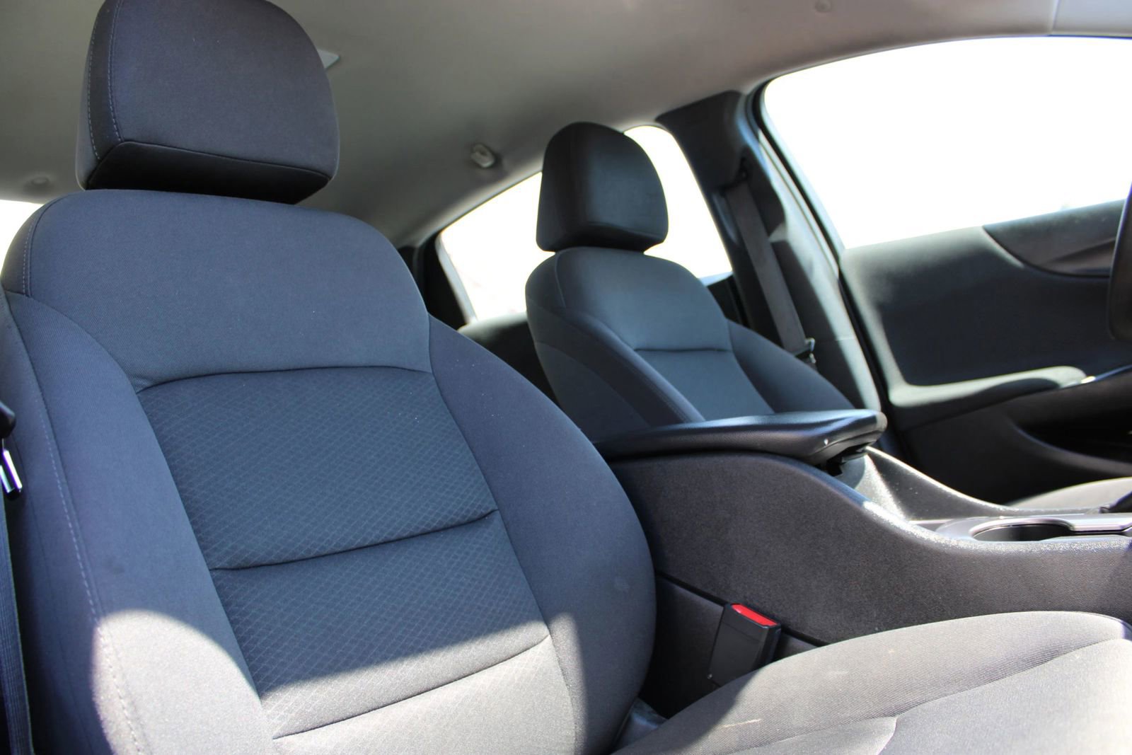 Used 2023 Chevrolet Malibu LS image 17