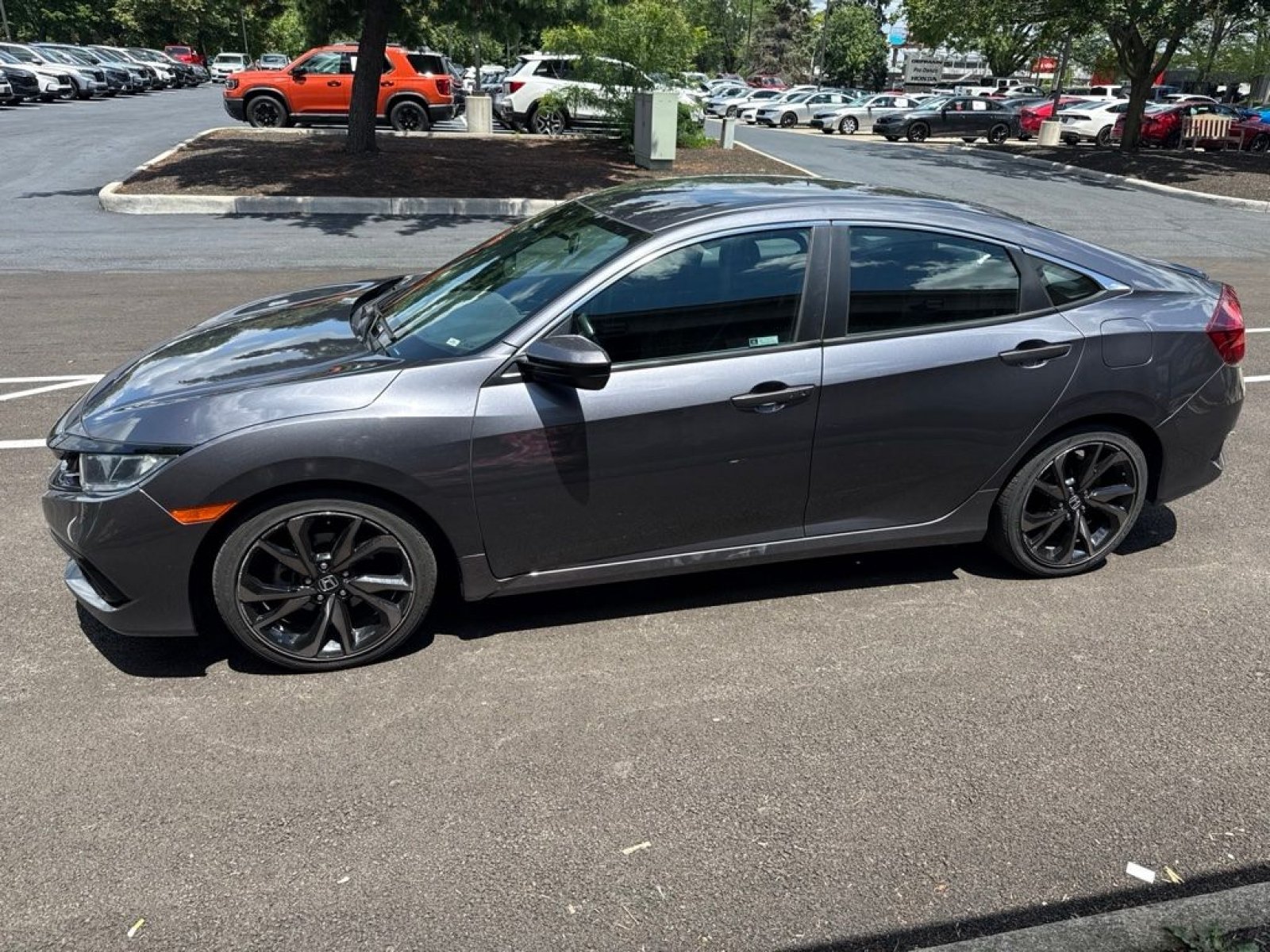 Used 2020 Honda Civic Sport image 5