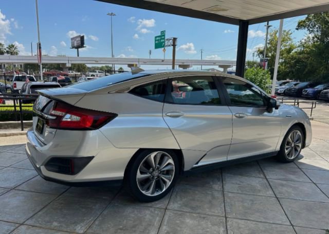 Used 2018 Honda Clarity Plug-In Hybrid image 4