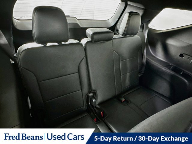 Used 2025 Chevrolet Traverse LT w/ Sun and Wheel Package AWD/4WD image 35