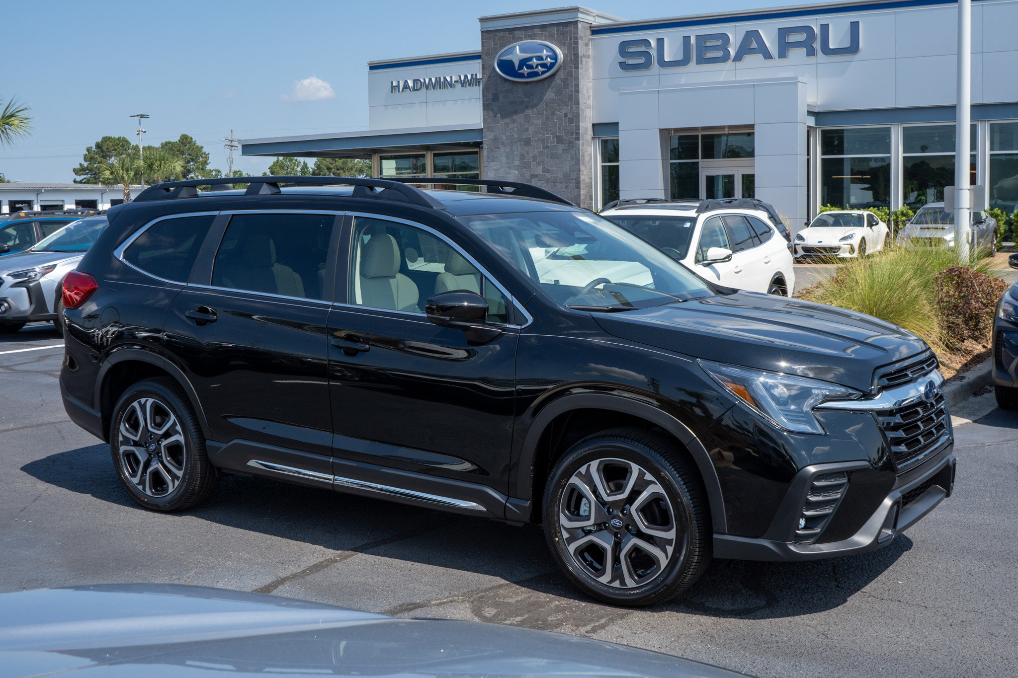 New 2025 Subaru Ascent Limited
