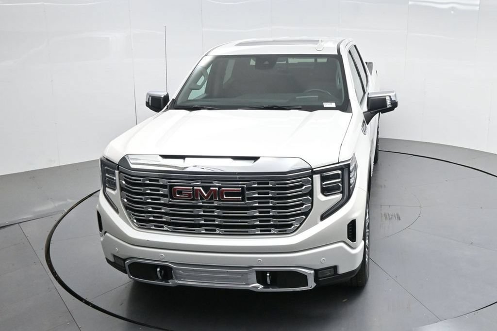 Used 2023 GMC Sierra 1500 Denali w/ Denali Reserve Package AWD/4WD image 58