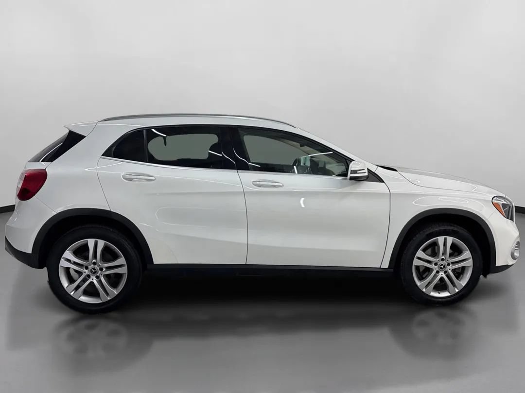 Used 2019 Mercedes-Benz GLA 250 4MATIC image 11