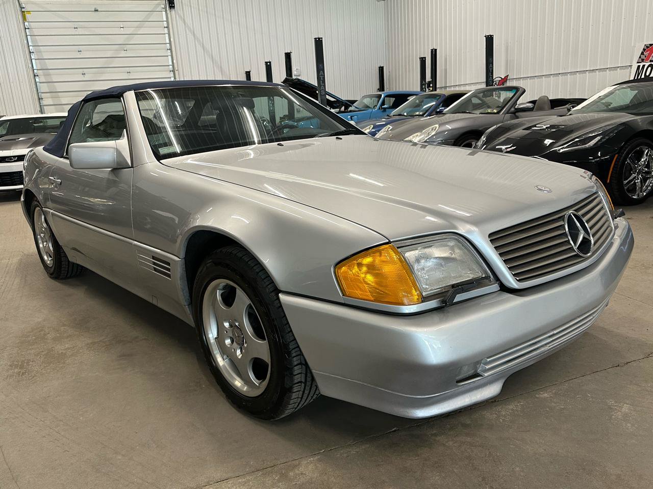 Used 1991 Mercedes-Benz 500 SL image 2