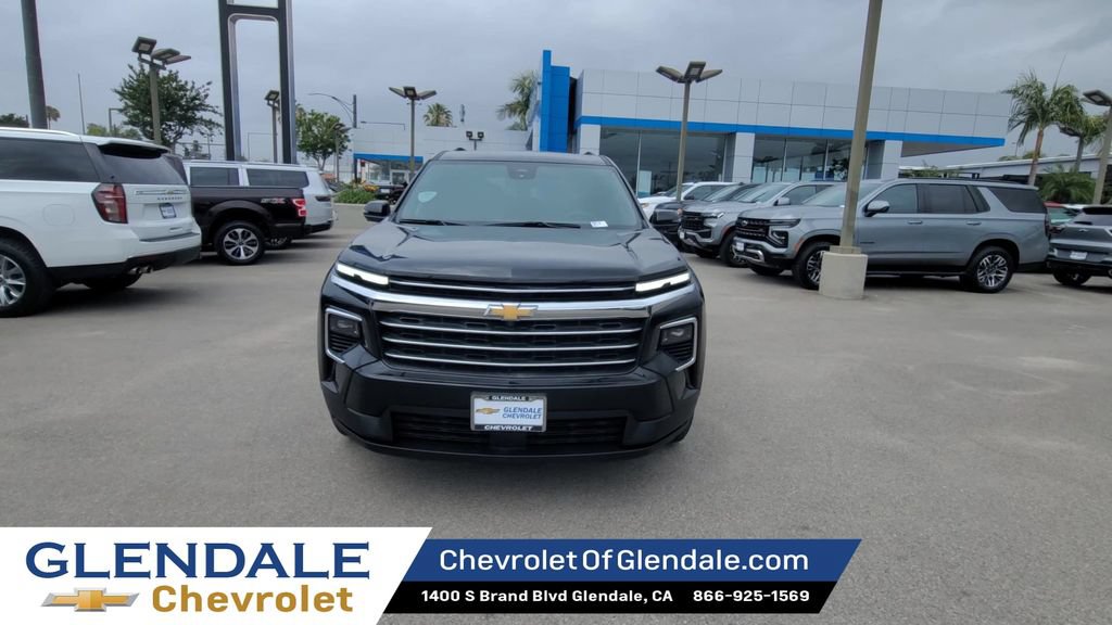 Certified 2024 Chevrolet Traverse LT AWD/4WD image 3