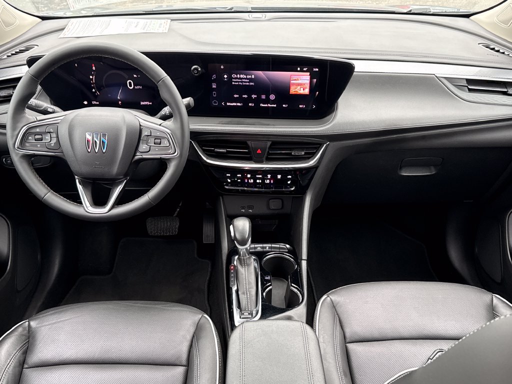 Certified 2024 Buick Encore GX Avenir FWD image 10