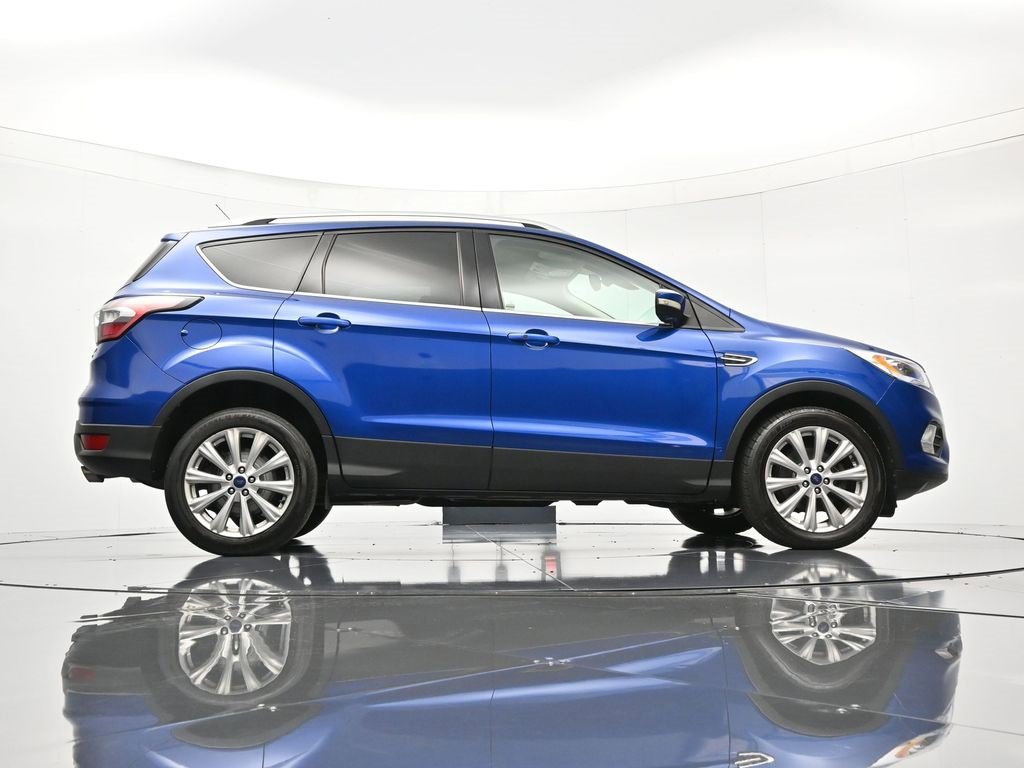 Used 2017 Ford Escape Titanium image 40