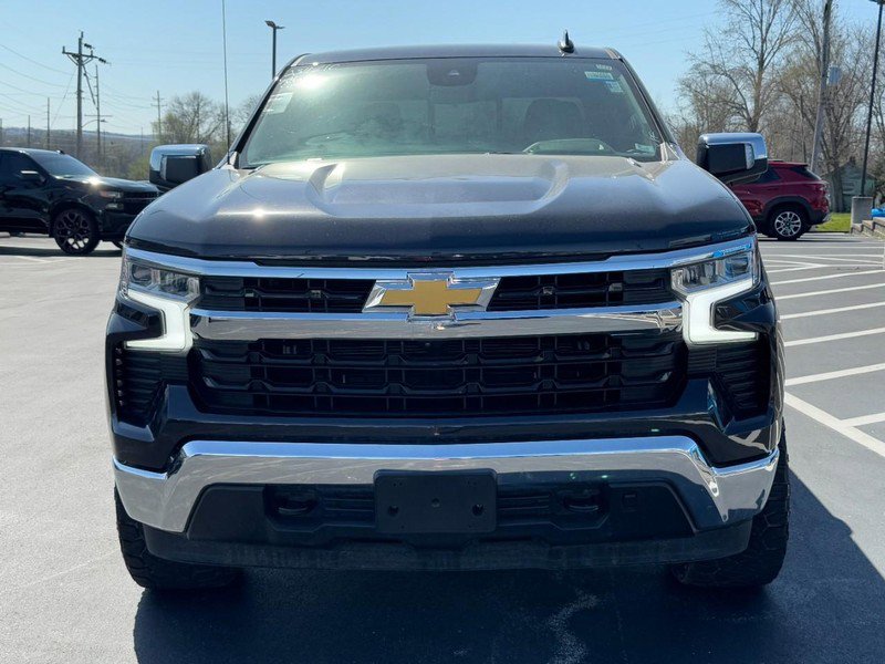 Used 2023 Chevrolet Silverado 1500 LT w/ Safety Package image 10