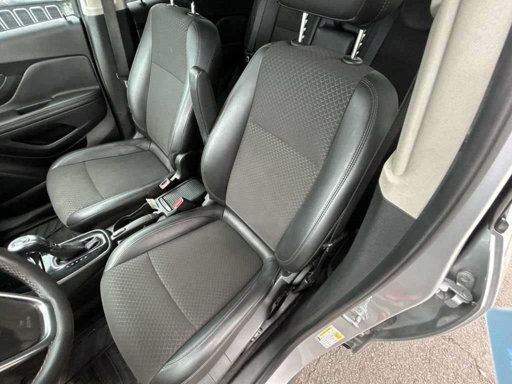 Used 2019 Buick Encore Preferred FWD image 14