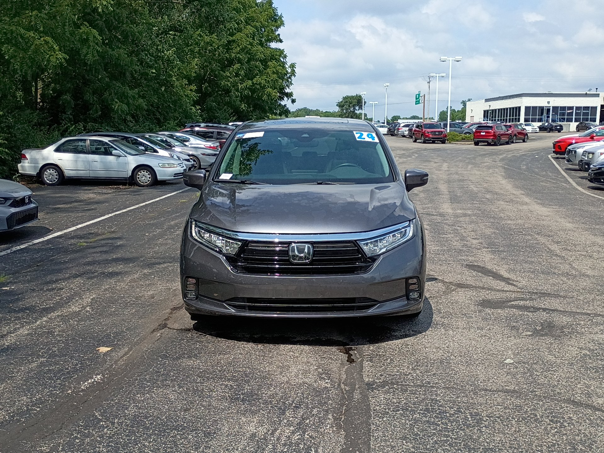 Used 2024 Honda Odyssey EX-L image 8