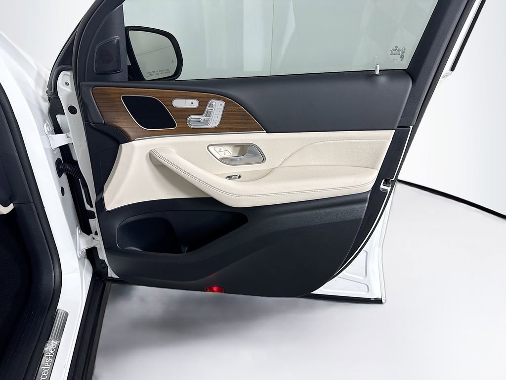 Certified 2025 Mercedes-Benz GLE 350 4MATIC image 26