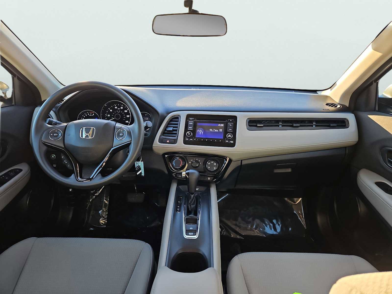 Certified 2020 Honda HR-V LX image 3