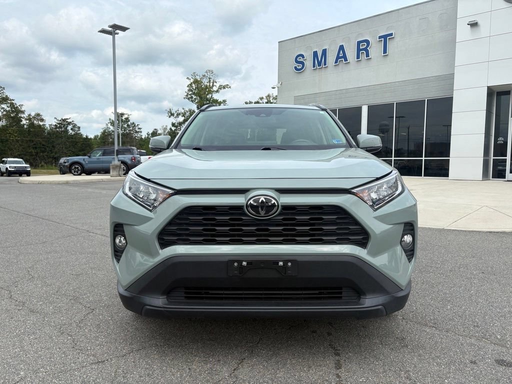 Used 2019 Toyota RAV4 XLE Premium AWD/4WD image 9