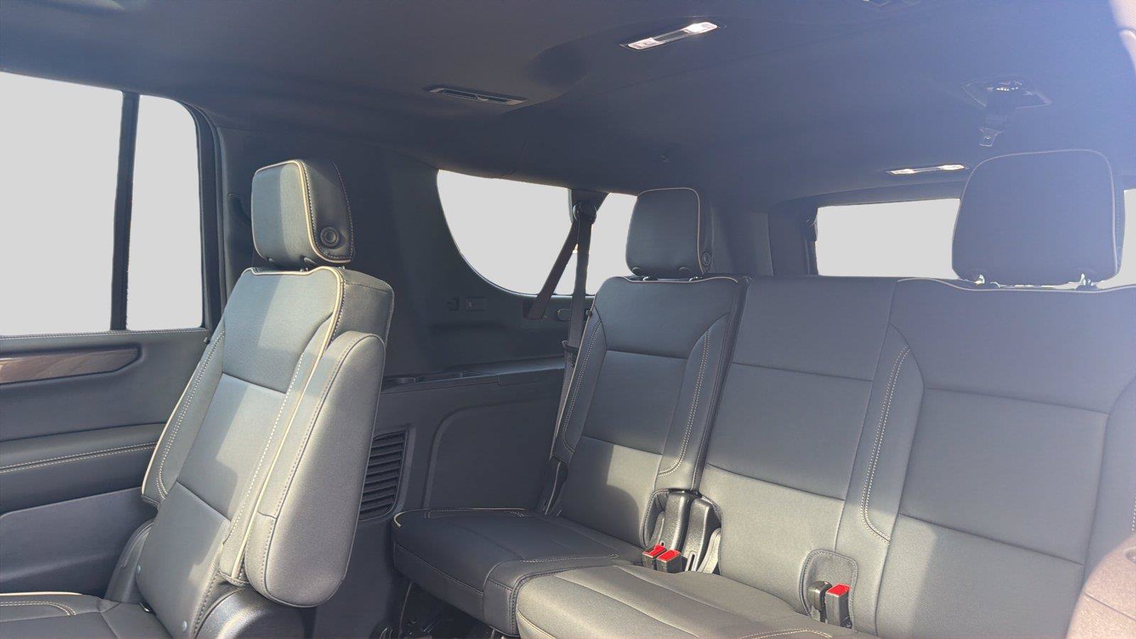New 2027 GMC Yukon XL Elevation w/ Elevation Premium Package AWD/4WD image 21