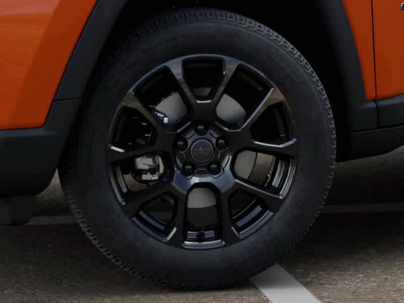 New 2026 Jeep Compass Latitude AWD/4WD image 8