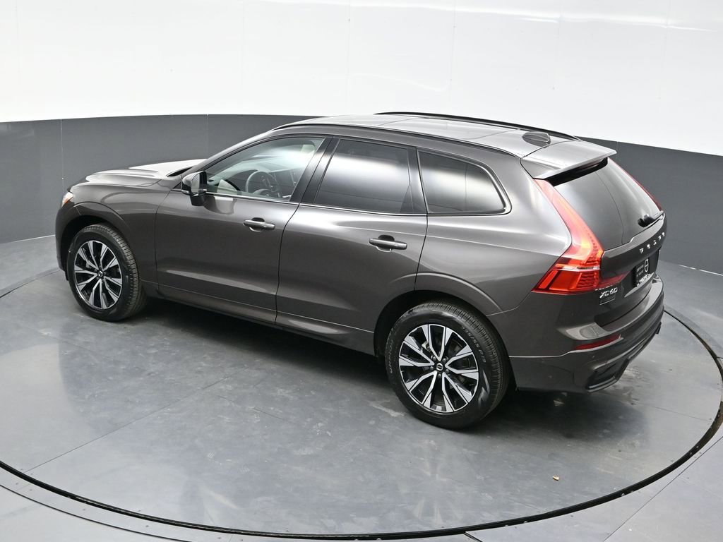 Used 2025 Volvo XC60 B5 Plus w/ Climate Package AWD/4WD image 38
