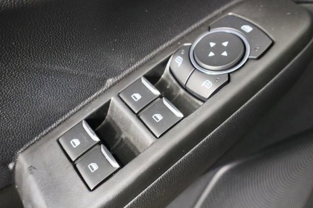 Used 2021 Ford Escape SE image 22