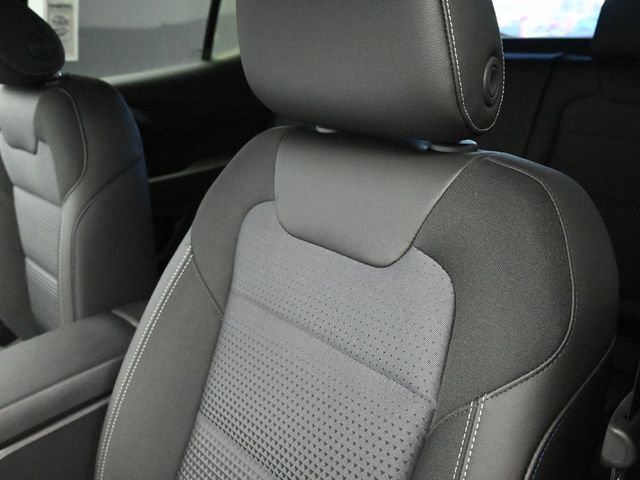 New 2026 Chevrolet Trax LT w/ Driver Confidence Package image 18