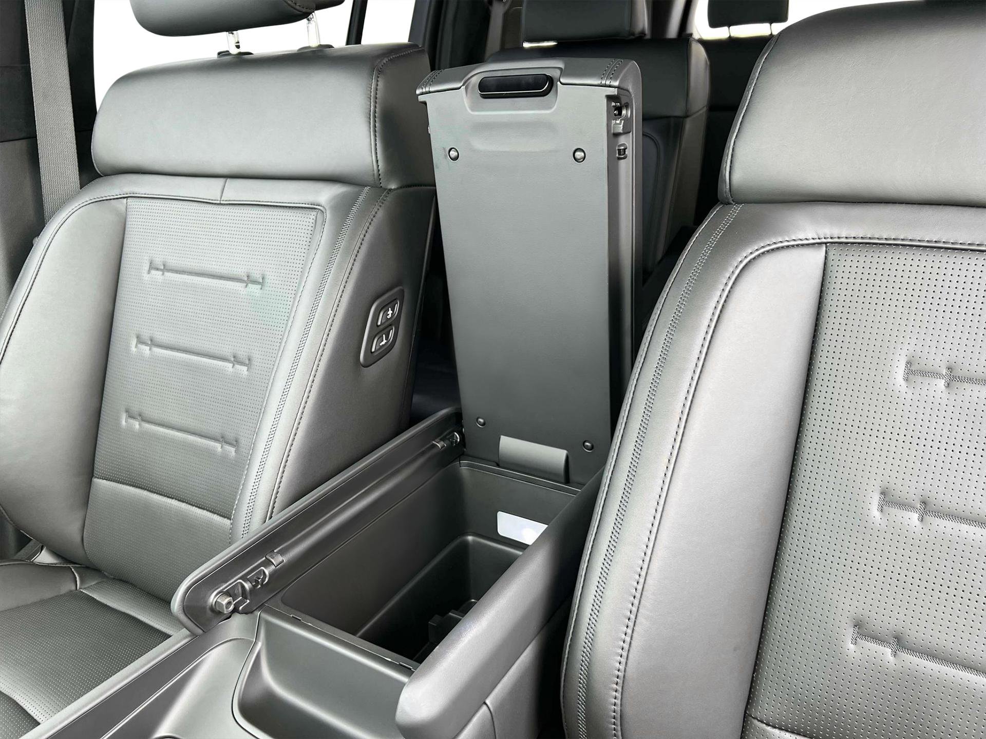 New 2025 Hyundai Santa Fe Calligraphy image 18