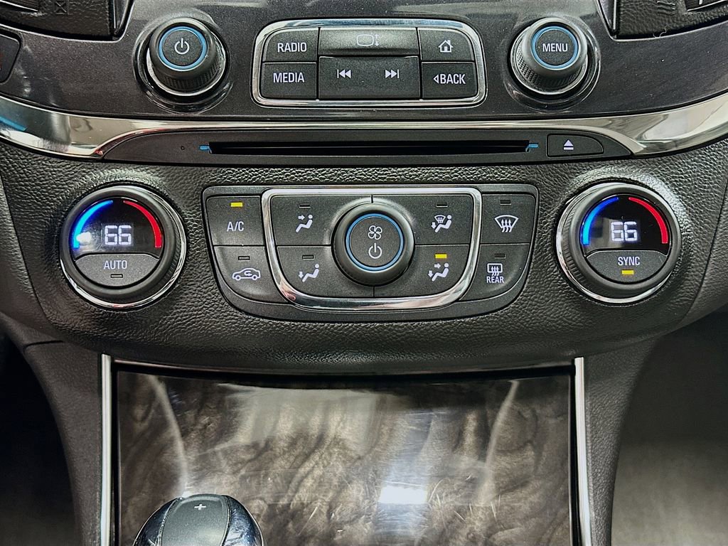 Used 2014 Chevrolet Impala LT FWD image 16