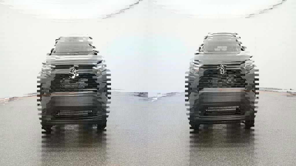 New 2025 Toyota RAV4 XLE image 31