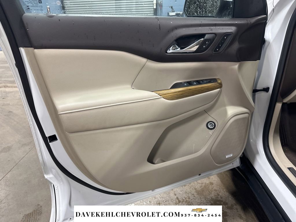 Used 2017 GMC Acadia Denali w/ Technology Package image 9