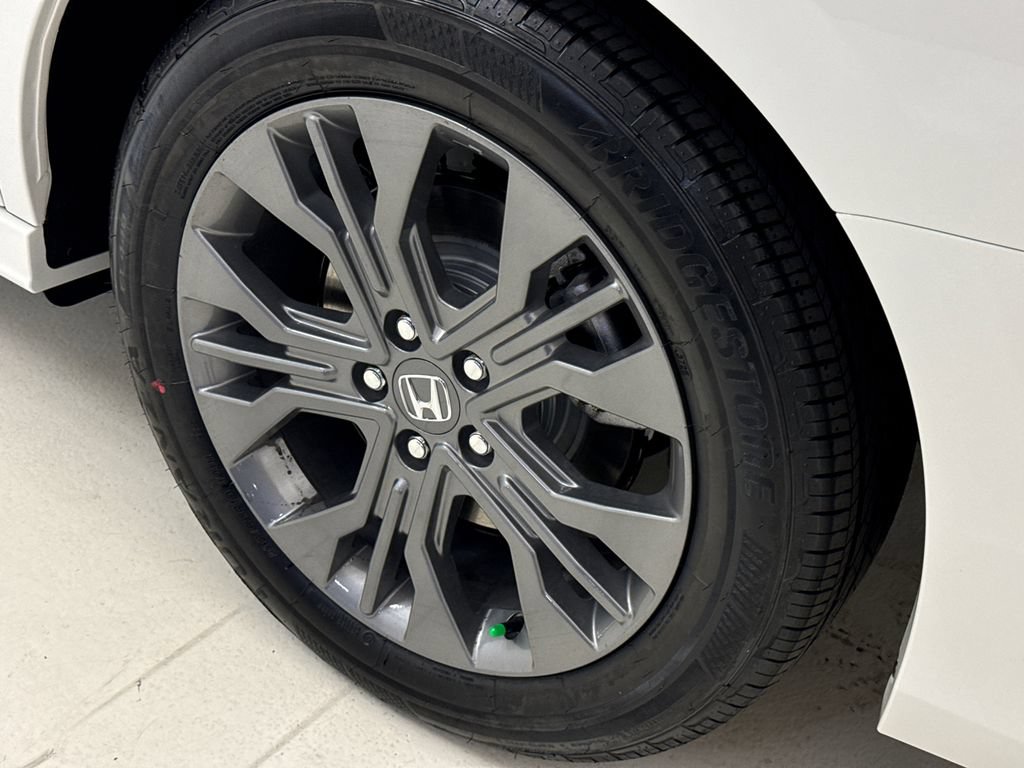 New 2026 Honda Odyssey Touring image 12